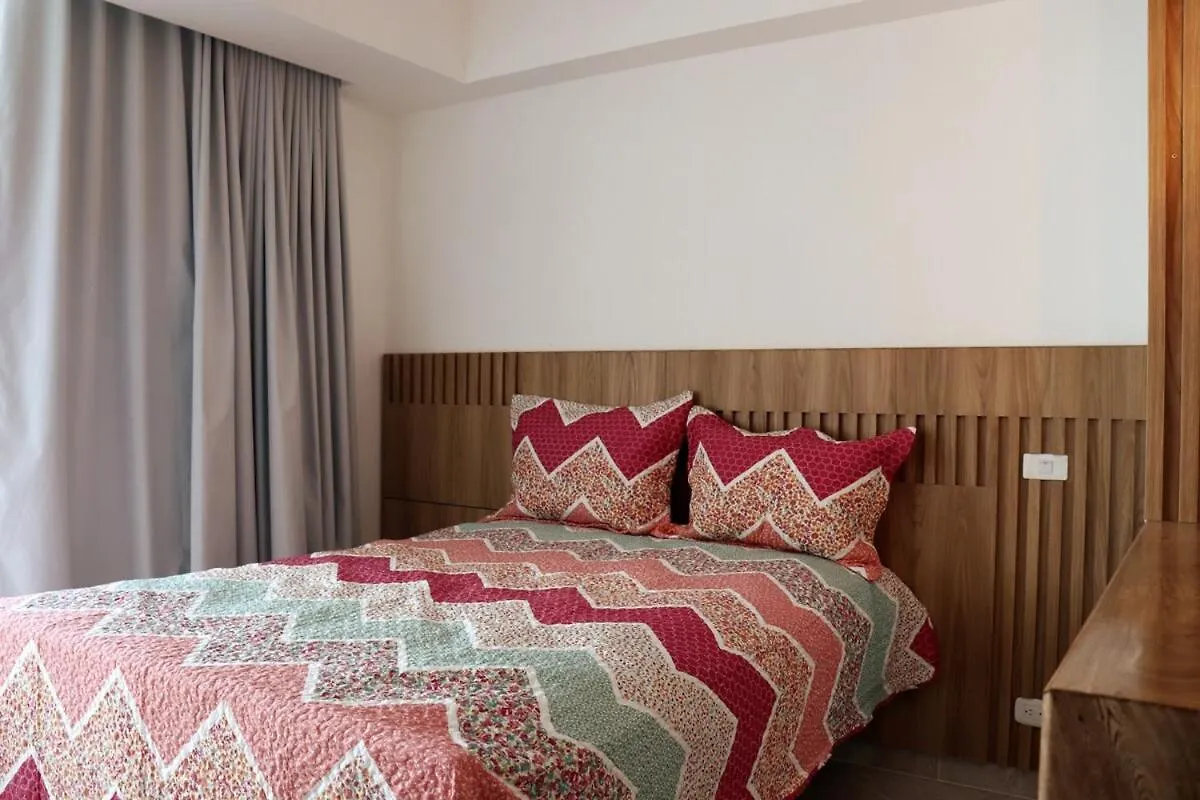 Cozy Suite Near Beach & Airport Cartagena